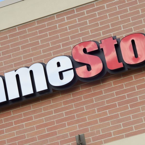 Γιατί κάποιοι επιμένουν στις μετοχές GameStop