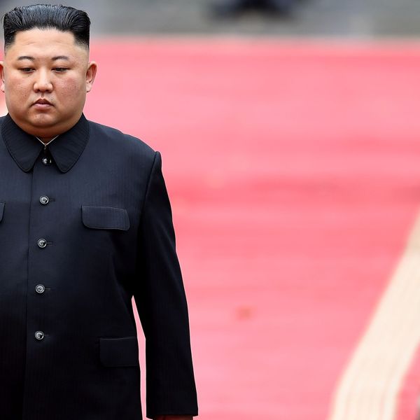 Ούτε ο κορονοϊός πτοεί τον Kim Jong-un