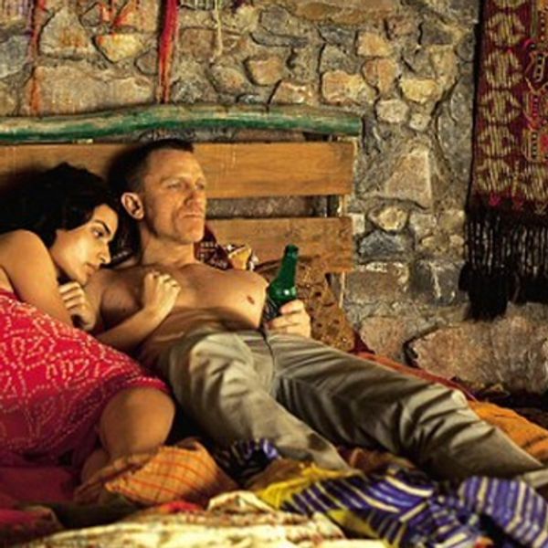 Όταν ο Daniel Craig θυμήθηκε την 007 σκηνή του με την Τόνια Σωτηροπούλου