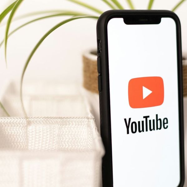 To YouTube γίνεται πιο ασφαλές για εφήβους
