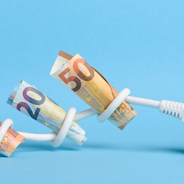Όλα όσα πρέπει να ξέρεις για τα νέα τιμολόγια ρεύματος