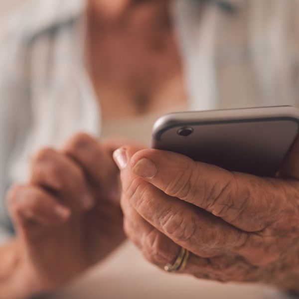 Επιτήδειοι εξαπάτησαν δύο ηλικιωμένες από την Κρήτη - Τους πήραν 65.000 ευρώ