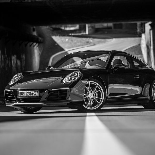 Πόσα αυτοκίνητα πούλησε η Porsche στην Ελλάδα τον τελευταίο χρόνο