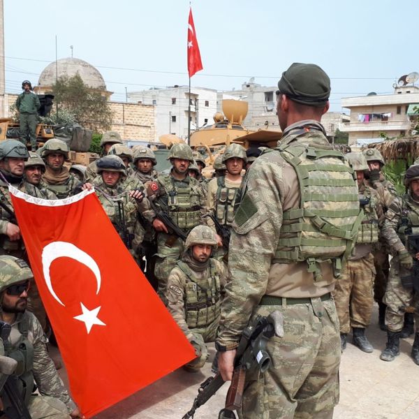 Πώς η Τουρκία μεταμορφώθηκε σε πολεμικό καθεστώς