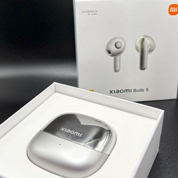 Τα ακουστικά Xiaomi Buds 5 προσφέρουν χωρικό ήχο, με κάποιους όμως περιορισμούς [Tech Review]