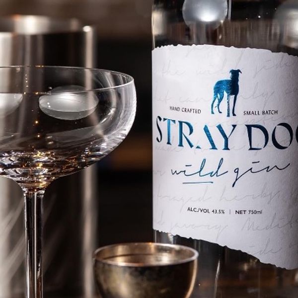 To Stray Dog είναι ένα κορυφαίο gin με φιλοζωικές ανησυχίες