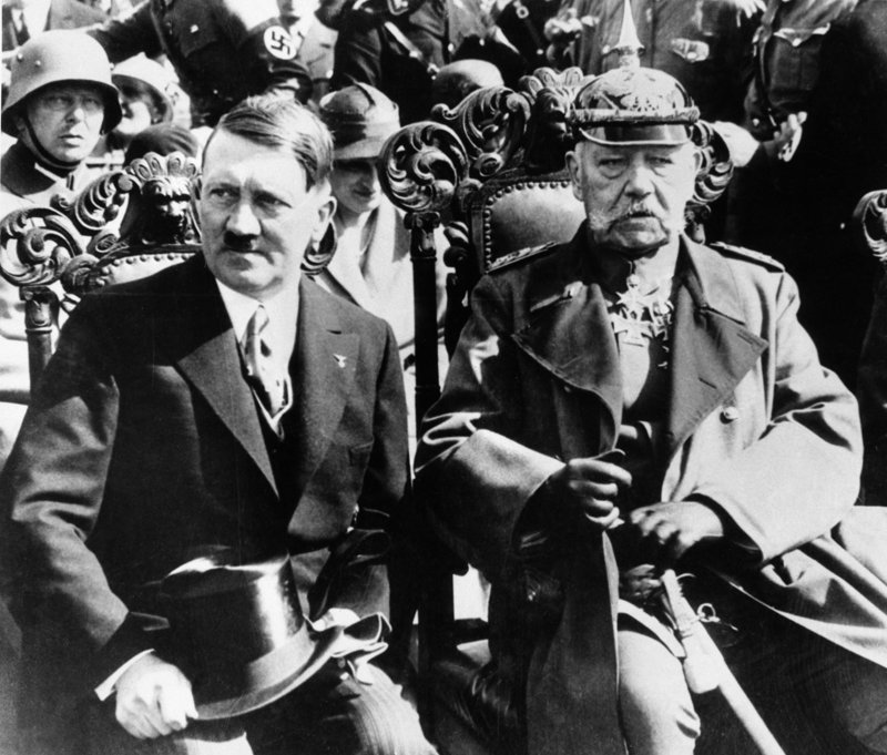 Hitler και von Hinderburg