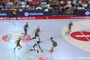 O Isaiah Thomas αποθέωσε τον MVP Kendrick Nunn και αυτοπροτάθηκε στον Παναθηναϊκό - εικόνα 1
