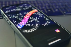 O Mark Zuckerberg παρουσίασε τα νέα γυαλιά AI της Meta-έχουν ενσωματωμένη οθόνη - εικόνα 3