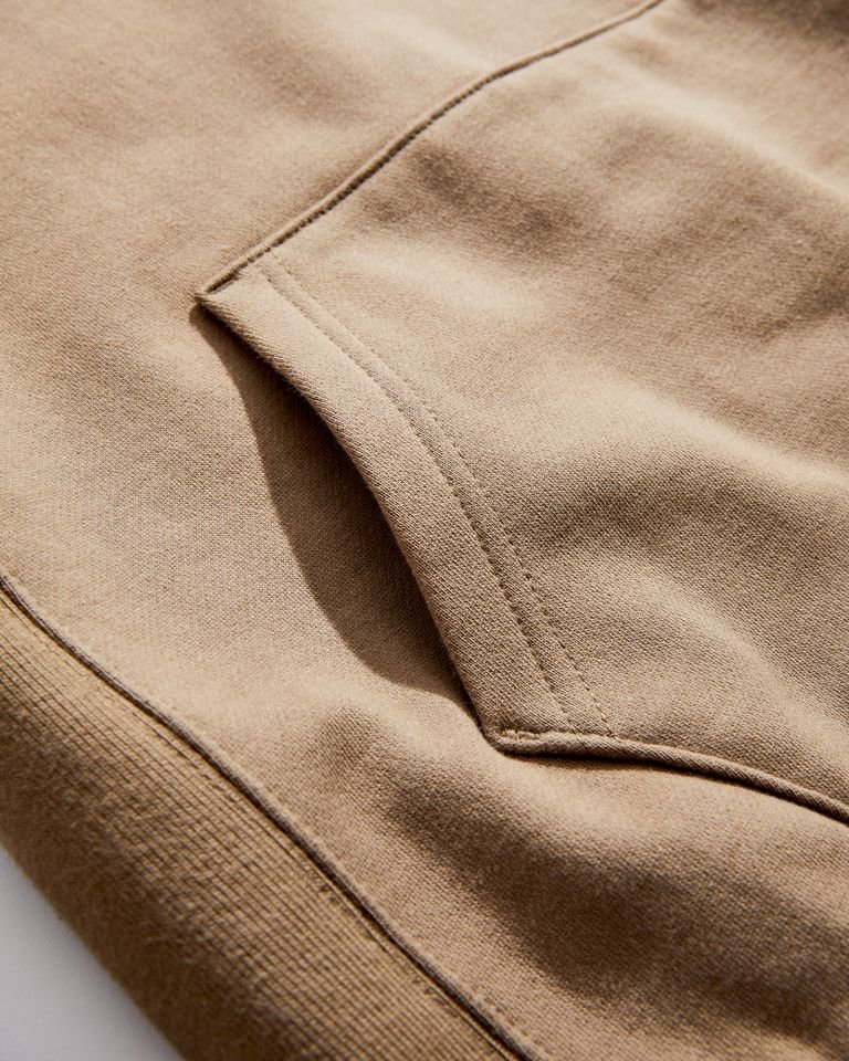 HOODIE BY UNIQLO