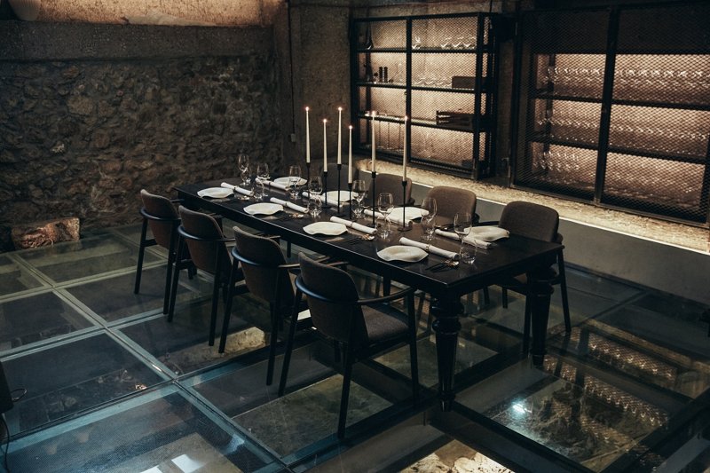Makris Athens 5