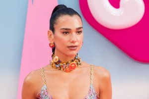 Ποιος είναι ο Callum Turner, ο αρραβωνιαστικός της Dua Lipa - εικόνα 2