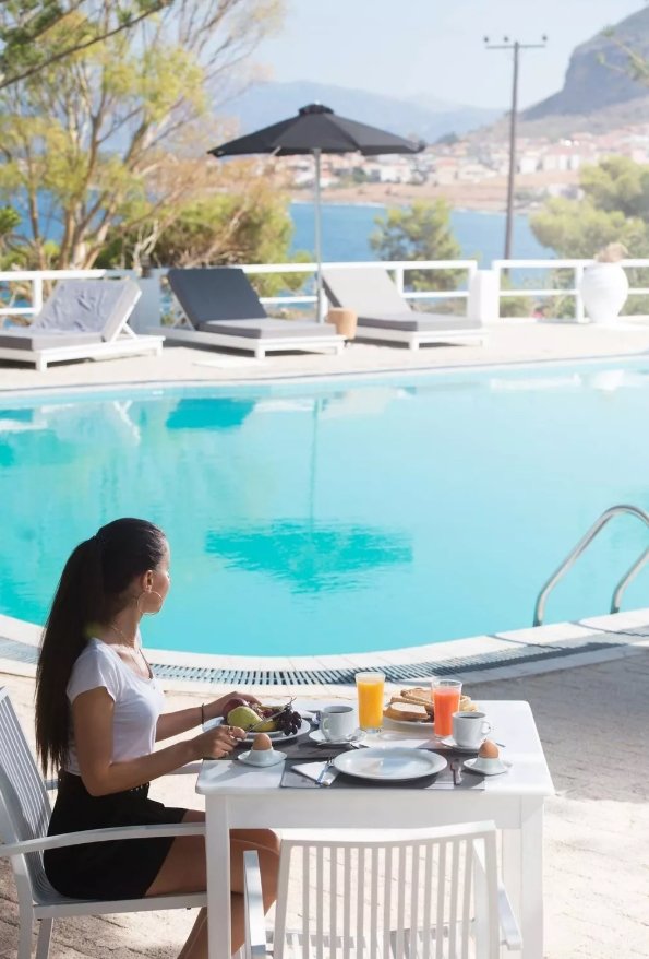 Akra Morea Hotel