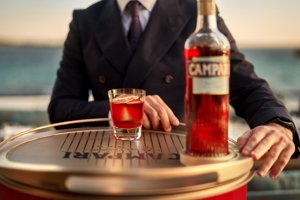 The Campari Hotel: To Campari γιόρτασε την έναρξη του Negroni Week με ένα μοναδικό event στο Μπάγκειον - εικόνα 6