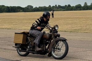 3 συλλεκτικές Vespa που θα λατρέψεις και μπορείς να τις αγοράσεις όλες μαζί - εικόνα 2