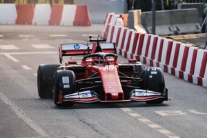 H McLaren F1 στο Σύνταγμα-Πώς θα δείτε από κοντά το νέο μονοθέσιο των πρωταθλητών - εικόνα 1