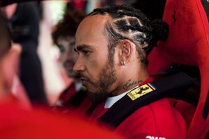 Ποιος ήταν ο Roscoe, το "φιλαράκι" του Lewis Hamilton που έφυγε από τη ζωή - εικόνα 1