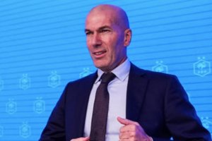Ο Κλοπ σηκώνει τη σημαία απέναντι στην ακροδεξιά-Το μήνυμα που ξεπέρασε τα όρια του ποδοσφαίρου - εικόνα 2