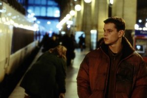 Τζένιφερ Λόρενς και Στίβεν Σπίλμπεργκ δίνουν ραντεβού στη σκοτεινή πλευρά του διαστήματος - εικόνα 4